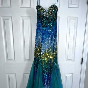 Coya Collection gown-worn once with no damage. Like Brand New.